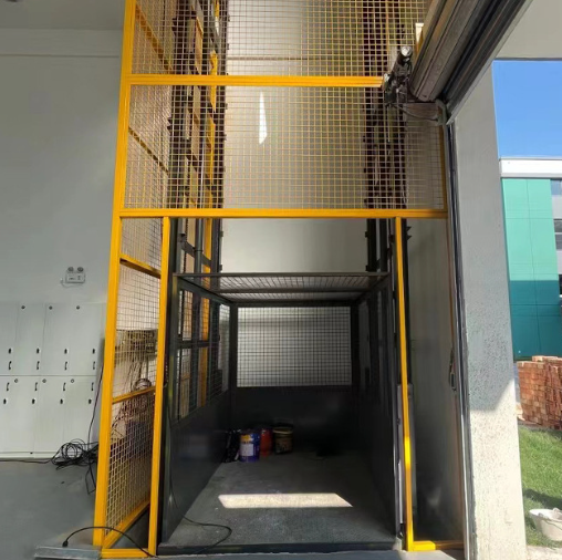 汕尾导轨式升降机助力物流园破解运输难题