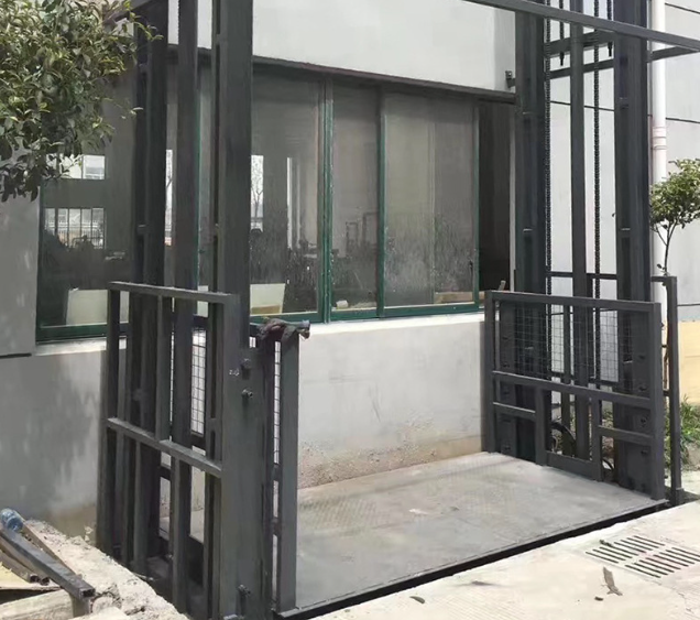 汕尾导轨式施工升降机助力民生工程提速增效